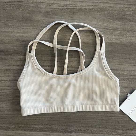 Beyond Yoga Heather Rib Criss Cross Bra - Picture 4 of 7